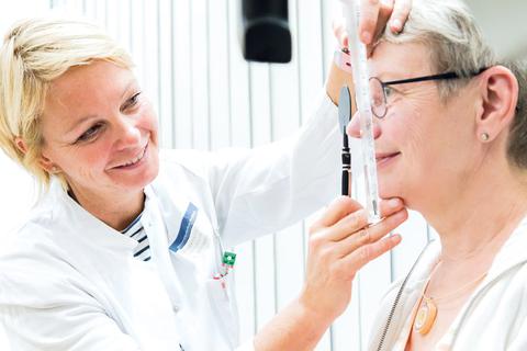 Ein Beruf Mit Durchblick: Ausbildung Zur Orthoptistin